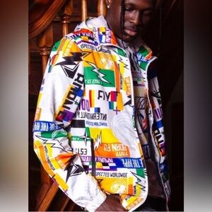 NWT Born Fly Internationally Known Colorful Graphic Print Windbreaker Jacket - S